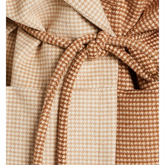 Staud Two-Tone Houndstooth Knit Coat. s - Picture 3 of 7